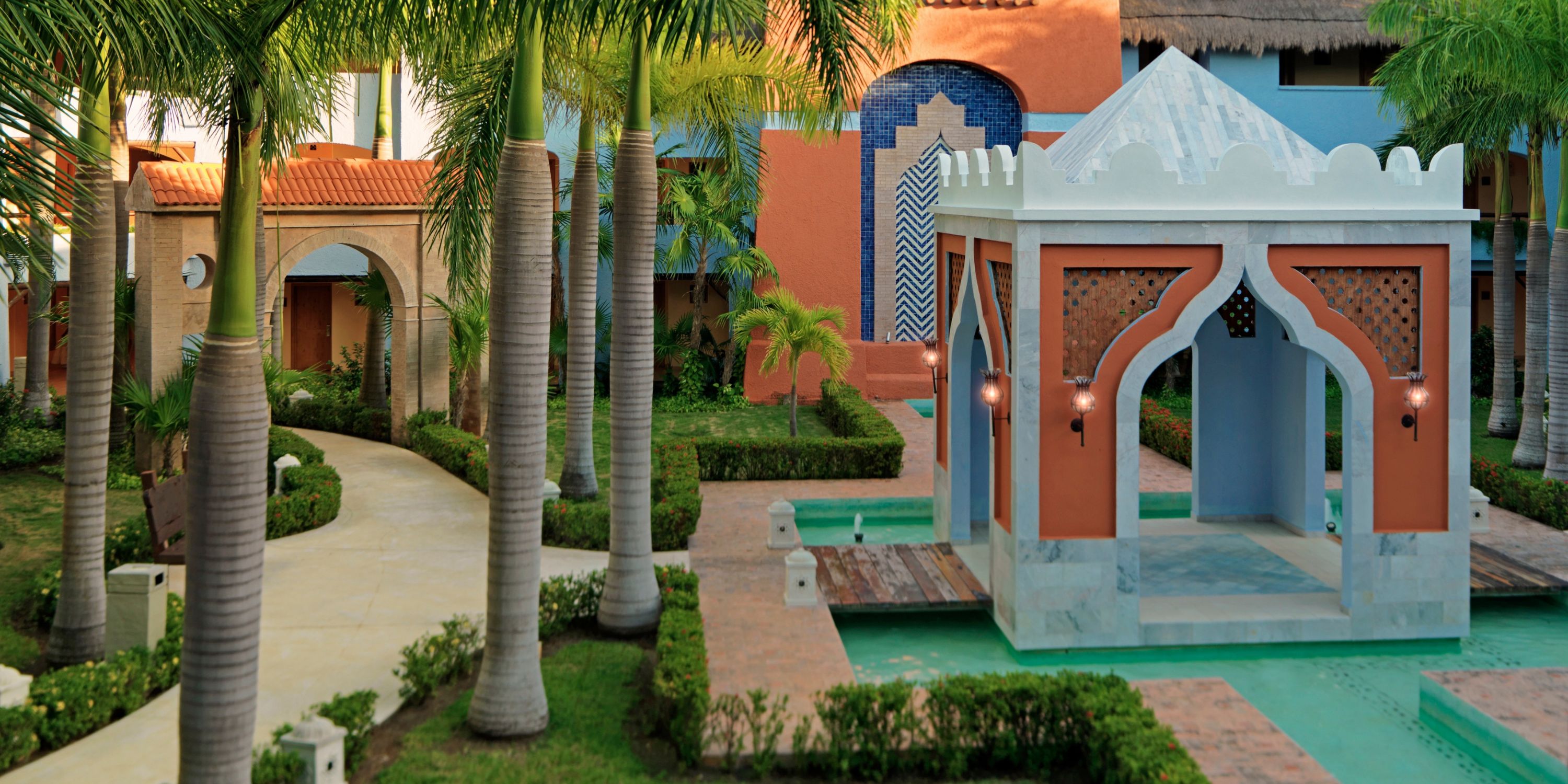 Iberostar Paraiso Overview 2